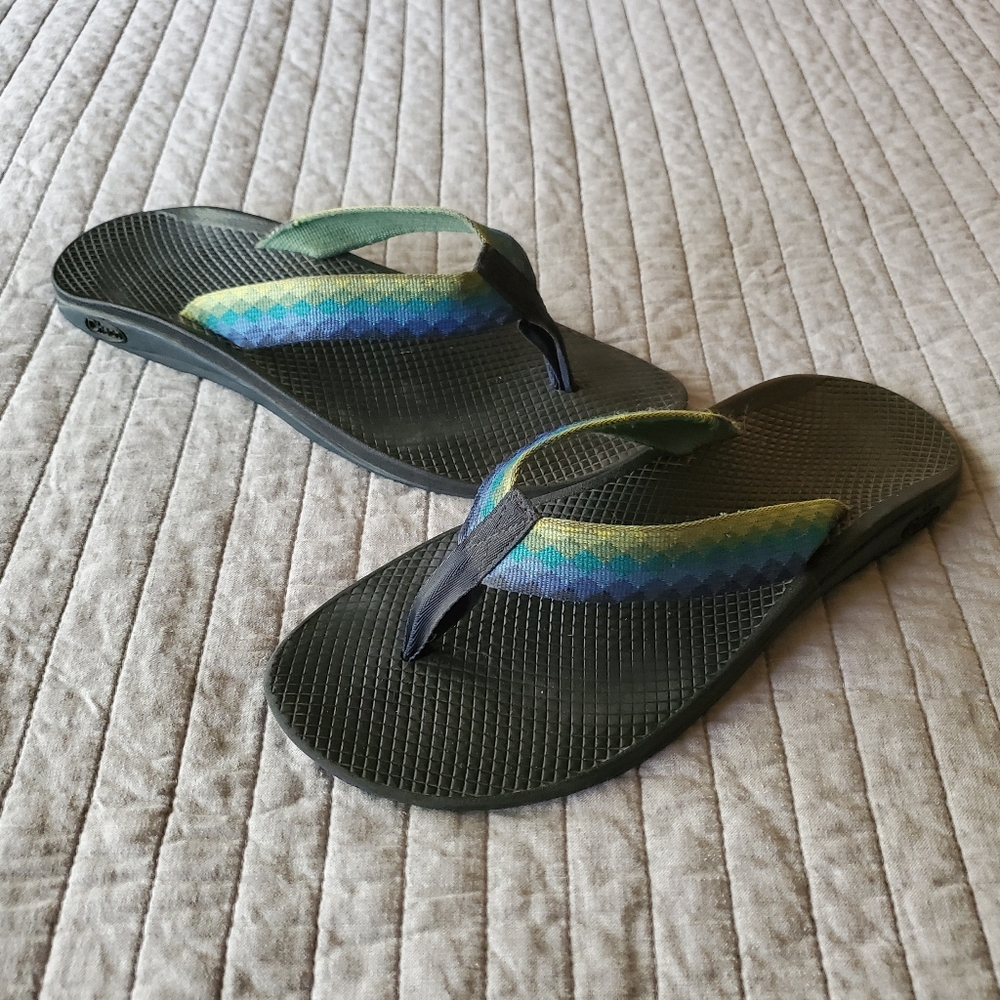 Chaco Ecotread Flip Flops Men's Sz 10 M - MSRP $75